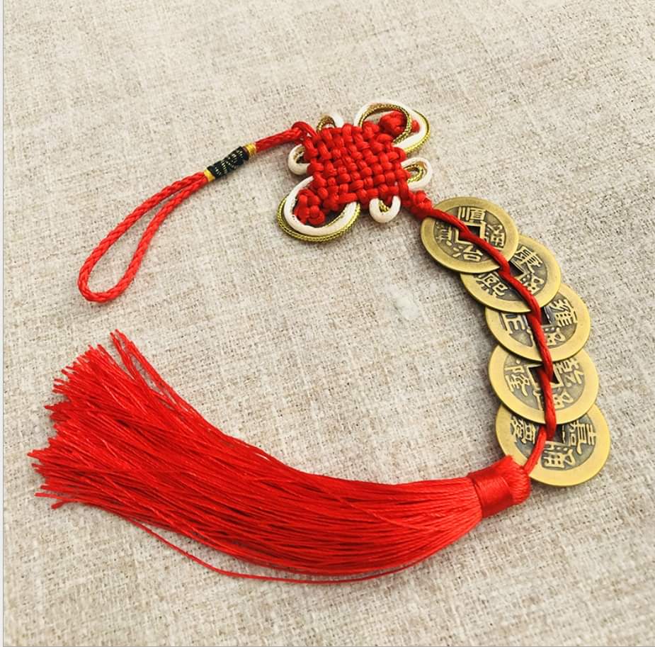 Treo xâu tiền Ngũ Đế