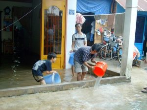 Nền nhà thấp hơn mặt đường: 10 cách hóa giải nhanh chóng