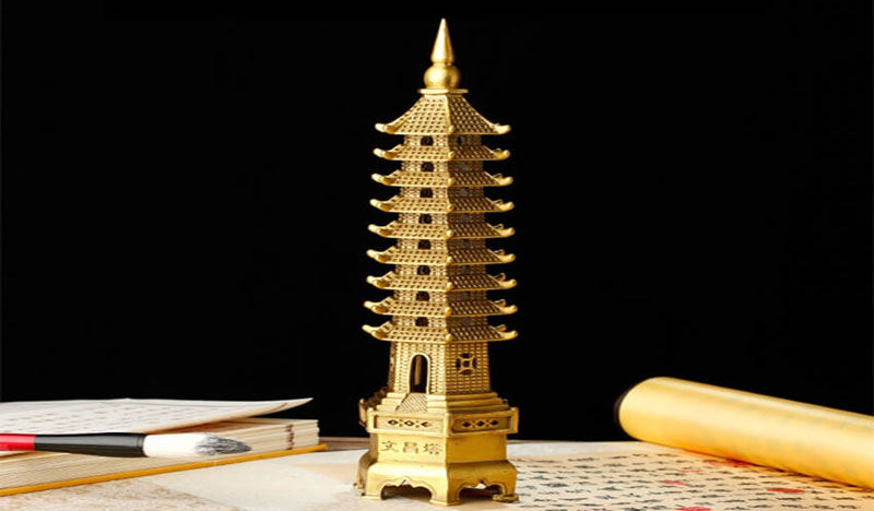 Tháp văn xương cho nhà bị khuyết góc Đông Nam