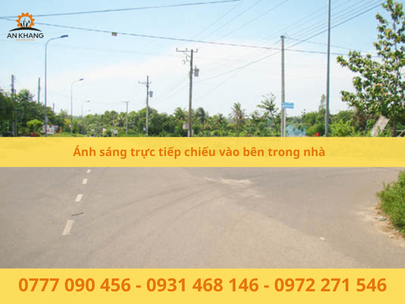Ánh sáng trực tiếp chiếu vào bên trong nhà