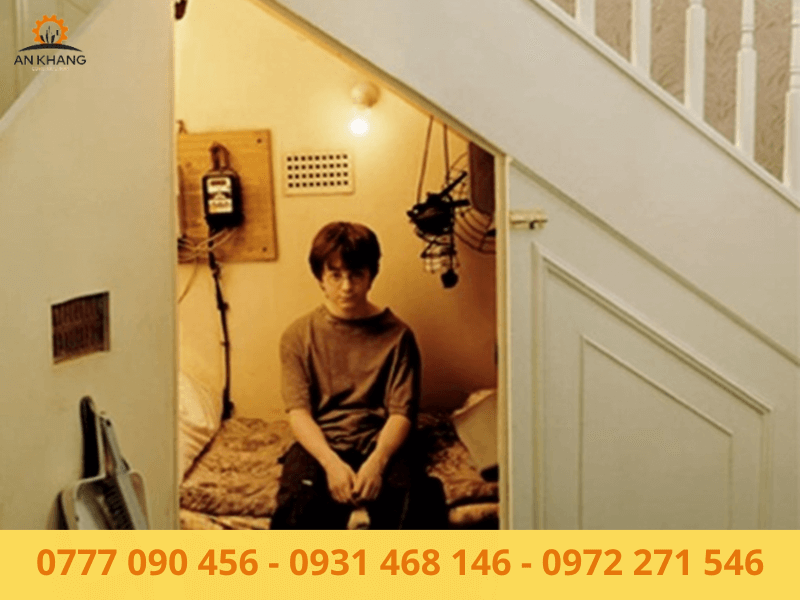 Không đặt nơi nghỉ là không gian dưới cầu thang